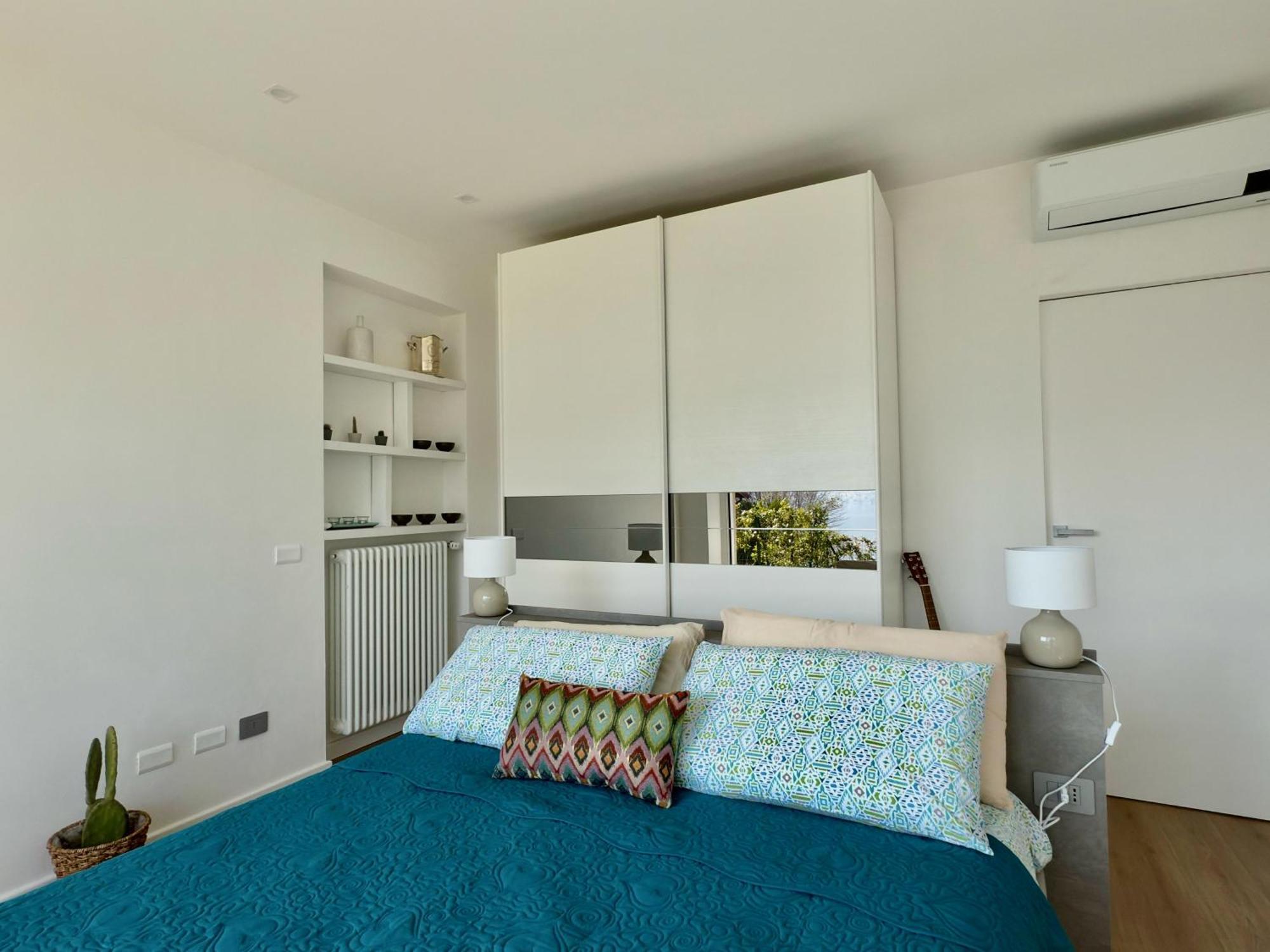 Elda Apartment With Garden And Lake View Onno Екстер'єр фото