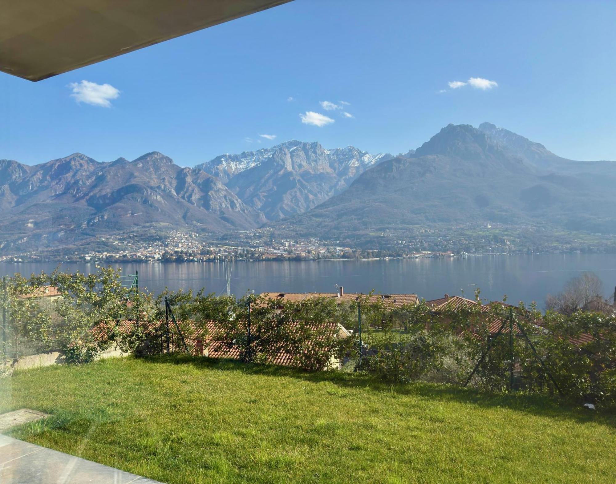 Elda Apartment With Garden And Lake View Onno Екстер'єр фото